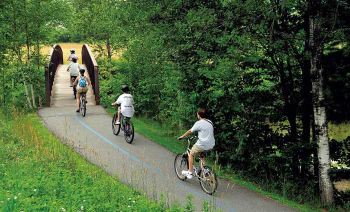 Stowe Recreation Path